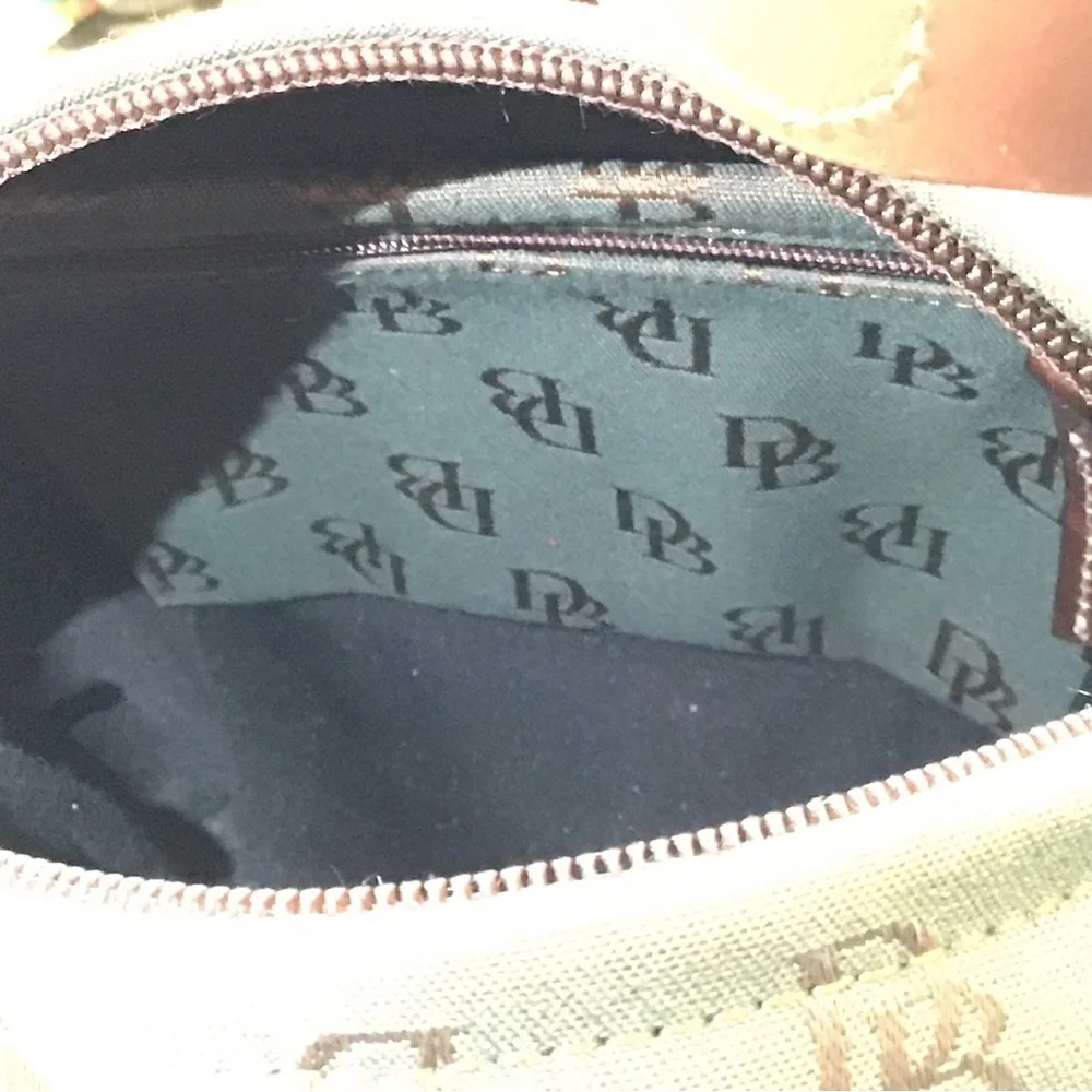 Dooney & Bourke Handbag - Picture 2 of 13